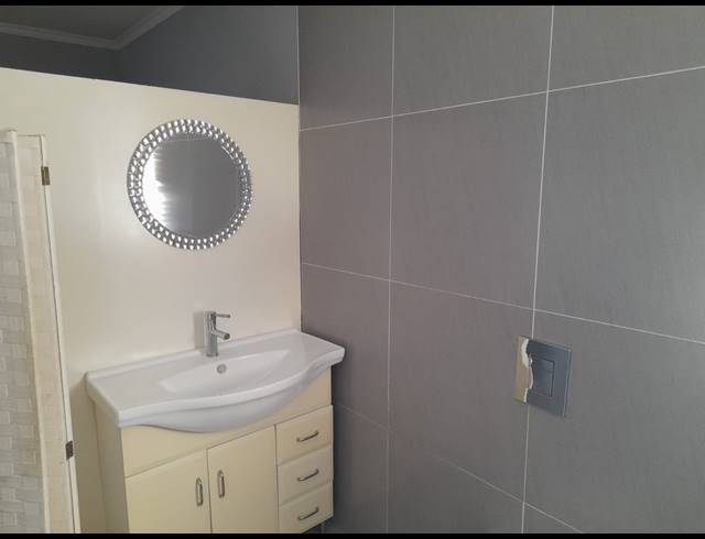 0 bed property to rent in FARNINGHAM RIDGE
